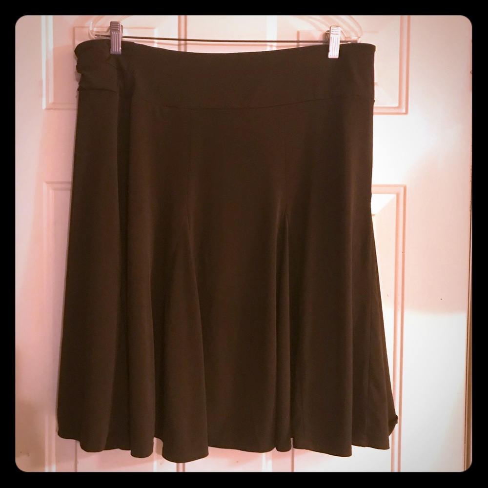 Apt 9 skirt